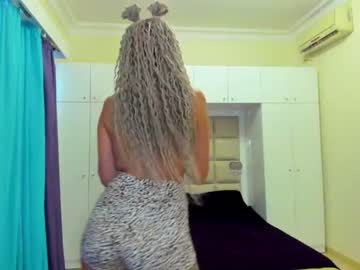 webcam girl 8a8y_nura live cam image #2324345