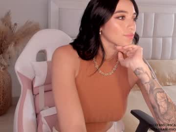webcam girl scarlett__baker live cam image #6554493