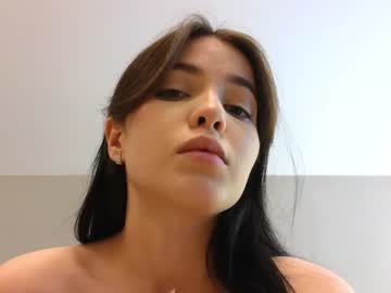 webcam girl kr1stinarrow live cam image #5380111