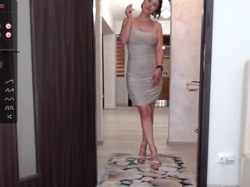 webcam girl carmela_fox live cam image #5304789