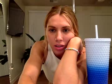 webcam girl gymbaejosie live cam image #4543753