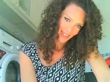 webcam girl milflucy live cam image #1558262