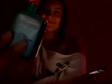 webcam girl trinitie_ live cam image #7054004