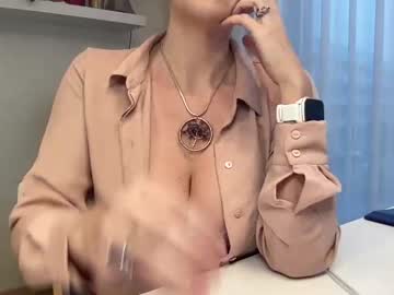 webcam girl naturalsuperblondie live cam image #6296363