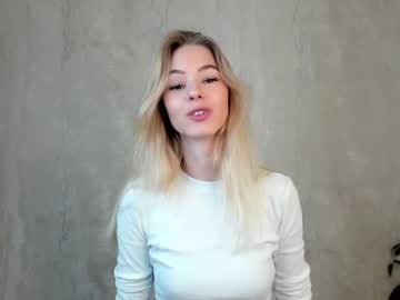 webcam girl cuttie_spooky live cam image #5543492