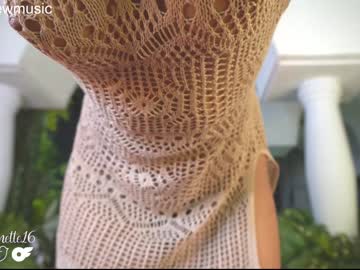 webcam girl camilitasu live cam image #3519276