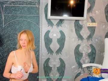 webcam couple merlin_n_karen live cam image #379222