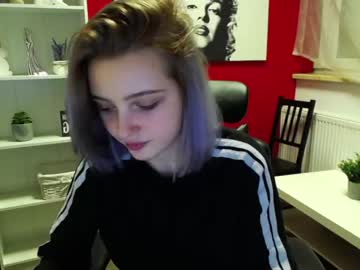 webcam girl mirra_frri live cam image #1316420