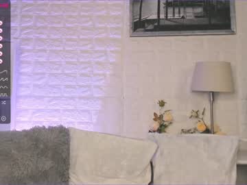 webcam girl w0wgirls live cam image #2687974