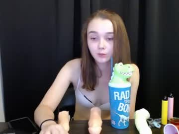webcam girl nomieturtles69 live cam image #2745361