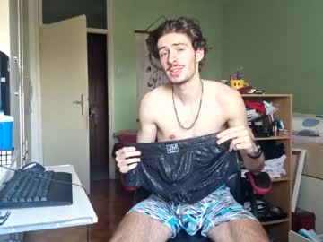 webcam man dailydose69 live cam image #2855472