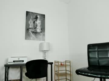 webcam girl surecakes live cam image #5393222