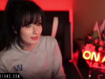 webcam girl raven_alternative live cam image #6163194
