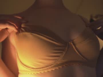 webcam girl bibi_it_is live cam image #1618232