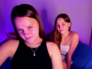 webcam girl golden_bag live cam image #2579528