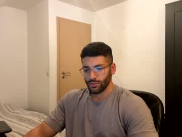 webcam man rogan1604 live cam image #871162