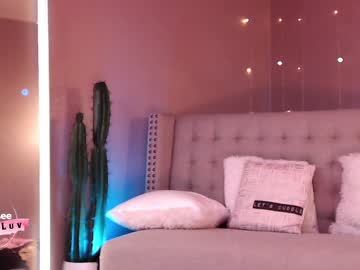 webcam girl aubrilee live cam image #2530982
