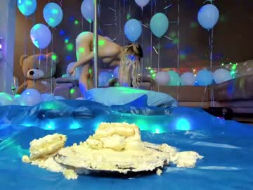webcam girl kittycaitlin live cam image #2531565