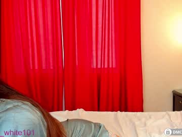 webcam girl foxhilary live cam image #1306289