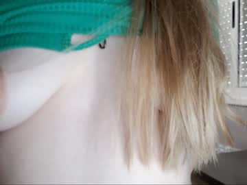 webcam girl naughty_popa live cam image #3465219