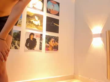 webcam girl little_effy18 live cam image #4998374