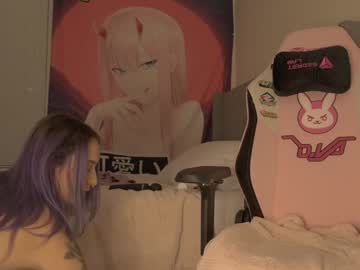 webcam girl petite_fuck live cam image #2496282