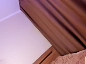 webcam girl amandamedrano live cam image #3290566