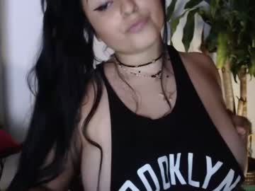 webcam girl inocente_kitty live cam image #1490275