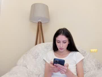 webcam girl snowww_white live cam image #2714718