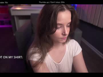 webcam girl hermione_potter_couple live cam image #4139152