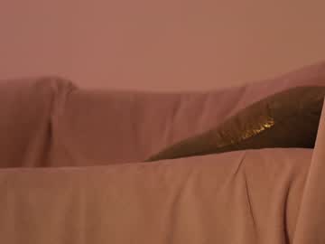 webcam girl sasha_ursx live cam image #571649