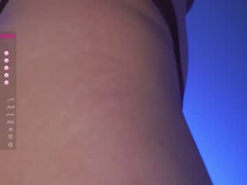 webcam girl amandamedrano live cam image #4539396