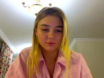webcam girl lilly_mattsson live cam image #5716541