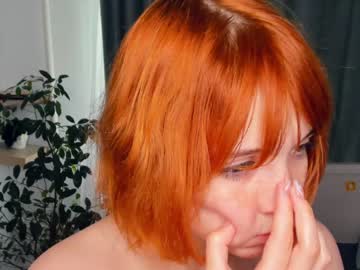 webcam girl sweettestberry live cam image #4833846