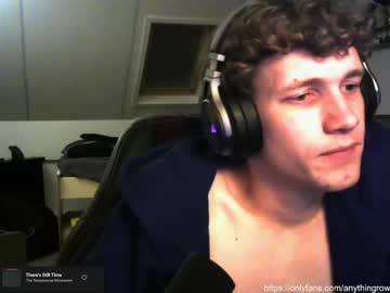 webcam man anythingrp live cam image #1697588