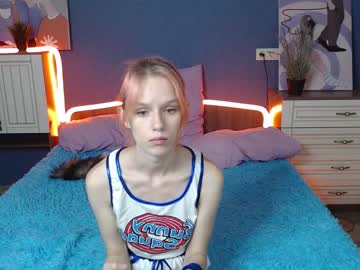 webcam girl ayato_kim live cam image #2656236