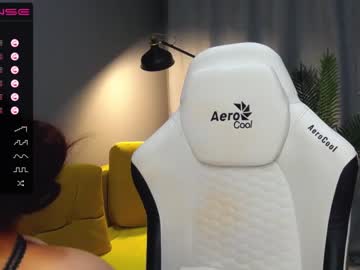 webcam girl meganiex live cam image #2619025