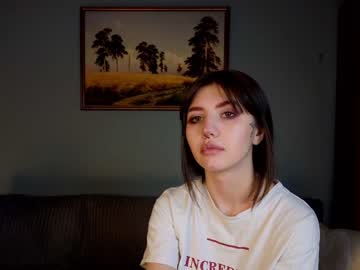 webcam girl silvercorell live cam image #6305625