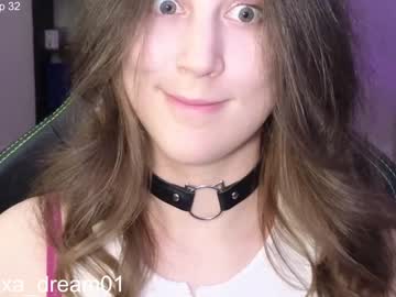 webcam girl alexa_dream live cam image #6385283