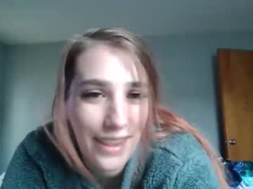 webcam girl lillygreenxoxo live cam image #4281987