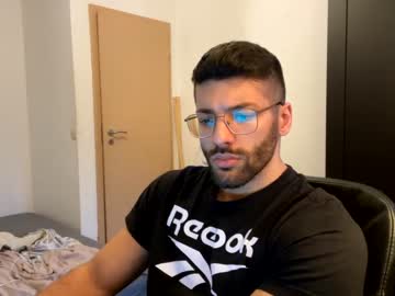 webcam man rogan1604 live cam image #897501