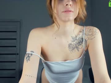 webcam girl scarlett_711 live cam image #799948