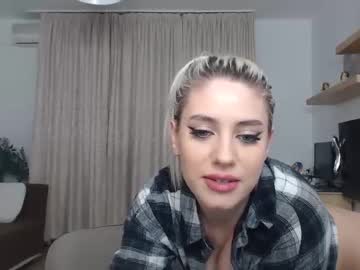 webcam girl i_am_sarahxxx live cam image #1927767