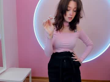 webcam girl stray_mei live cam image #1747169