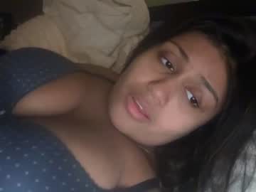 webcam girl blackgurlkitty live cam image #3569233