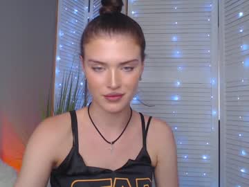 webcam girl kittycat_meoow live cam image #2081728