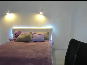 webcam girl amy_small live cam image #2832446