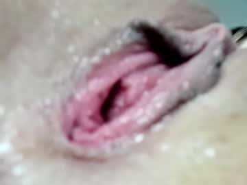 webcam girl courtney_luv live cam image #6934264