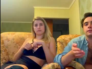 webcam couple cutecouplealwayshungry live cam image #152966