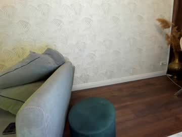 webcam girl ehotlovea live cam image #2149640